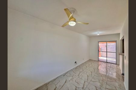 Sala de apartamento para alugar com 3 quartos, 90m² em Vargem Grande, Rio de Janeiro