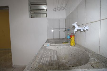 Área de Serviço de casa para alugar com 1 quarto, 120m² em Conjunto Habitacional Santa Etelvina Ii, São Paulo