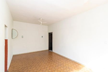 Casa 1 frente - Sala de casa à venda com 6 quartos, 513m² em Brás de Pina, Rio de Janeiro