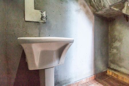 Área de Serviço de casa para alugar com 3 quartos, 120m² em Jardim Maria Beatriz, Carapicuíba