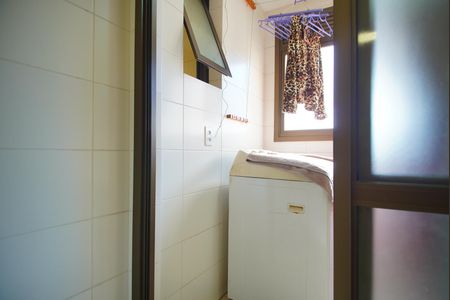 Área de Serviço de apartamento à venda com 3 quartos, 90m² em Santa Cecília, Porto Alegre