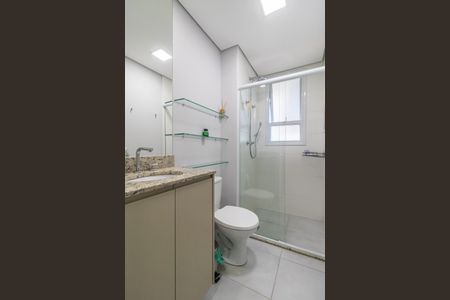 Apartamento à venda com 70m², 2 quartos e 2 vagasBanheiro da Suíte