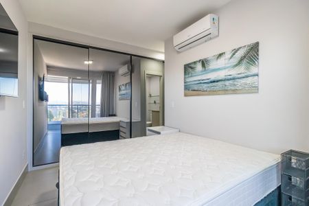 Suíte de apartamento à venda com 2 quartos, 70m² em Empresarial 18 do Forte, Barueri