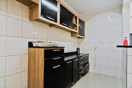 Cozinha de casa para alugar com 2 quartos, 160m² em Vila Amalia (zona Norte), São Paulo