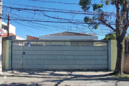 Fachada + Placa de casa para alugar com 2 quartos, 160m² em Vila Amalia (zona Norte), São Paulo