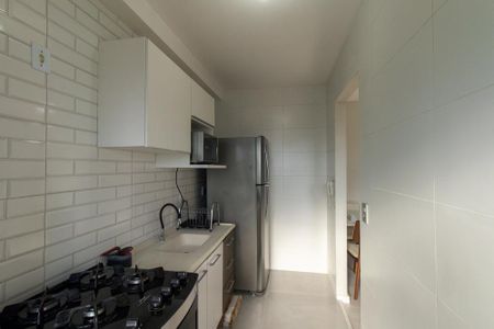 Apartamento para alugar com 50m², 2 quartos e 1 vaga Apartamento para alugar com 50m², 2 quartos e 1 vagaCozinha e Área de Serviço