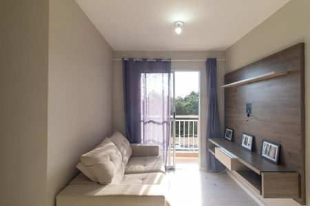 Sala de apartamento para alugar com 2 quartos, 50m² em Pinheirinho, Curitiba