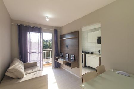 Apartamento para alugar com 2 quartos, 50m² em Pinheirinho, Curitiba