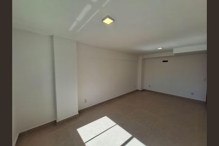 Apartamento para alugar com 80m², 2 quartos e 1 vaga