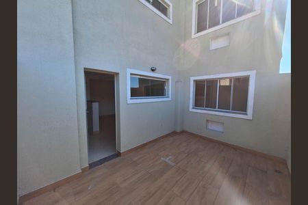 Apartamento para alugar com 80m², 2 quartos e 1 vaga
