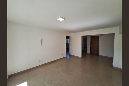 Apartamento para alugar com 80m², 2 quartos e 1 vaga