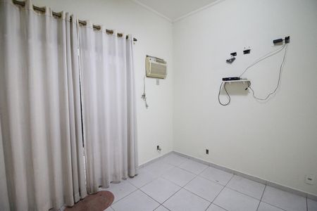 Casa de condomínio para alugar com 420m², 4 quartos e 2 vagasSuíte 1