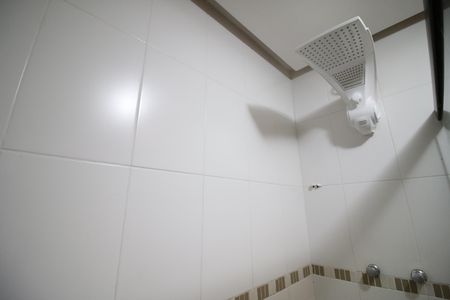 Casa de condomínio para alugar com 420m², 4 quartos e 2 vagasBanheiro da Suíte 1