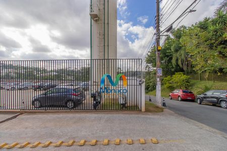 Fachada de apartamento para alugar com 2 quartos, 41m² em Jardim da Gloria, Cotia