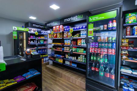 Apartamento para alugar com 41m², 2 quartos e 1 vaga Apartamento para alugar com 41m², 2 quartos e 1 vagaÁrea comum -Mini Mercado