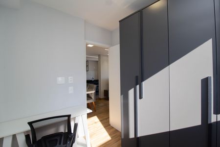 Quarto 2 de apartamento para alugar com 2 quartos, 42m² em Vila Amélia, São Paulo