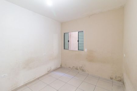 Quarto 2 de casa para alugar com 2 quartos, 70m² em Vila Silviania, Carapicuíba