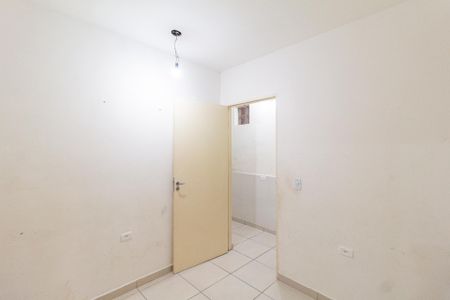 Quarto 1 de casa para alugar com 2 quartos, 70m² em Vila Silviania, Carapicuíba