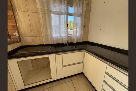 Apartamento para alugar com 48m², 2 quartos e sem vaga Apartamento para alugar com 48m², 2 quartos e sem vagaCozinha