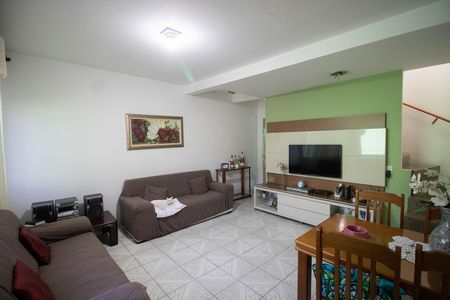 SALA de casa para alugar com 3 quartos, 120m² em Vila Palmeiras, São Paulo