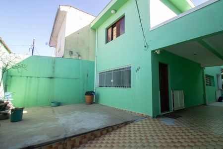 GARAGEM de casa para alugar com 3 quartos, 120m² em Vila Palmeiras, São Paulo