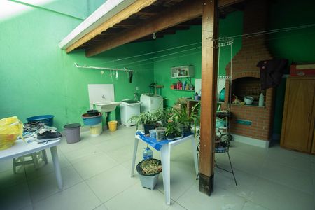 QUINTAL E ÁREA DE SERVIÇO de casa para alugar com 3 quartos, 120m² em Vila Palmeiras, São Paulo