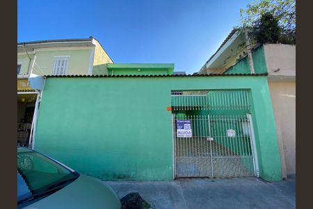 FACHADA de casa para alugar com 3 quartos, 120m² em Vila Palmeiras, São Paulo