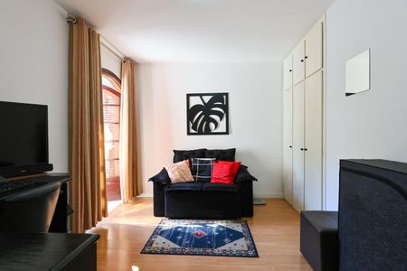 Casa de condomínio à venda com 160m², 3 quartos e 4 vagas Casa de condomínio à venda com 160m², 3 quartos e 4 vagasQuarto 2