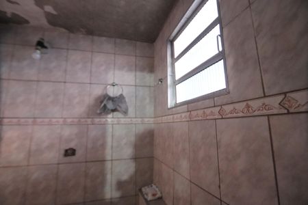 Banheiro de casa à venda com 3 quartos, 144m² em Jardim Clara Regina, São Paulo