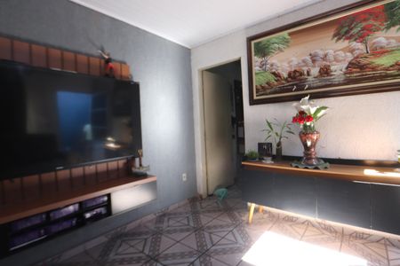Sala de casa à venda com 3 quartos, 144m² em Jardim Clara Regina, São Paulo