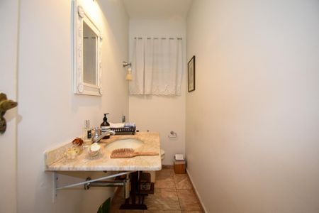 lavabo de casa à venda com 4 quartos, 450m² em Alto de Pinheiros, São Paulo