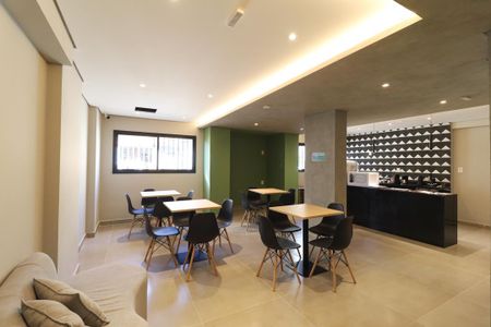 Apartamento para alugar com 44m², 2 quartos e sem vaga