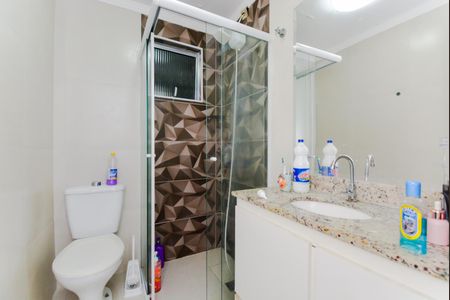 Banheiro de apartamento para alugar com 3 quartos, 69m² em Vila Leonor, Guarulhos