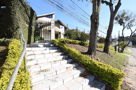 Casa à venda com 220m², 4 quartos e 2 vagasPlaca