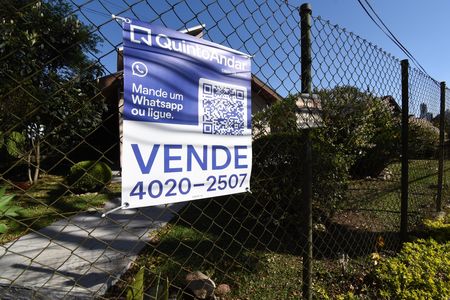 Casa à venda com 220m², 4 quartos e 2 vagasPlaca