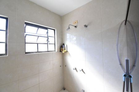 Casa à venda com 220m², 4 quartos e 2 vagasBanheiro da Suíte 3