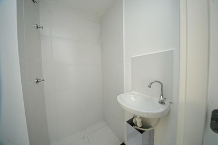Banheiro de kitnet/studio à venda com 1 quarto, 22m² em Jardim Imperador (zona Leste), São Paulo