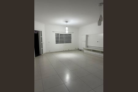 Casa para alugar com 5 quartos, 220m² em Jardim Realce, Suzano