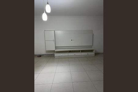 Casa para alugar com 5 quartos, 220m² em Jardim Realce, Suzano
