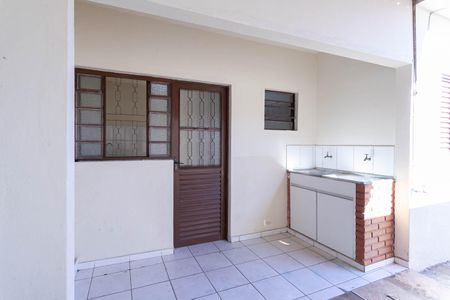 Casa de condomínio para alugar com 65m², 2 quartos e 1 vaga Casa de condomínio para alugar com 65m², 2 quartos e 1 vagaÁrea de serviço