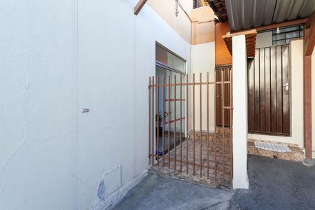 Casa de condomínio para alugar com 85m², 3 quartos e 1 vaga Casa de condomínio para alugar com 85m², 3 quartos e 1 vagaEntrada