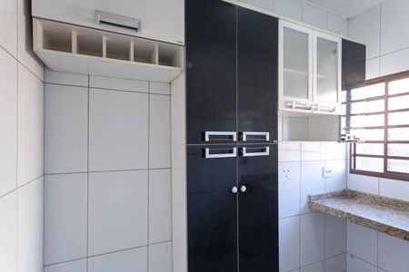 Casa de condomínio para alugar com 85m², 3 quartos e 1 vaga Casa de condomínio para alugar com 85m², 3 quartos e 1 vagaCozinha