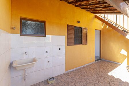 Casa de condomínio para alugar com 85m², 3 quartos e 1 vaga Casa de condomínio para alugar com 85m², 3 quartos e 1 vagaÁrea de serviço
