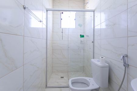 Casa de condomínio para alugar com 85m², 3 quartos e 1 vaga Casa de condomínio para alugar com 85m², 3 quartos e 1 vagaBanheiro social 2