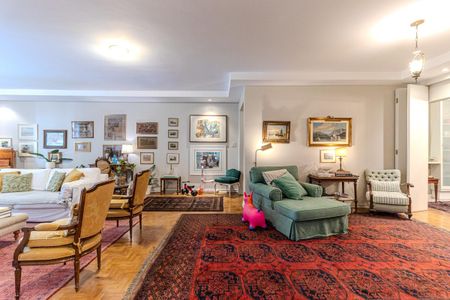Apartamento à venda com 210m², 3 quartos e 2 vagas Apartamento à venda com 210m², 3 quartos e 2 vagasSala