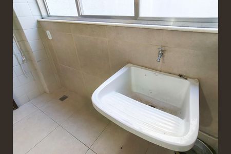 Apartamento para alugar com 140m², 3 quartos e 2 vagas Apartamento para alugar com 140m², 3 quartos e 2 vagasÁrea de Serviço