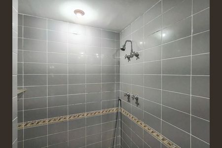 Apartamento para alugar com 140m², 3 quartos e 2 vagas Apartamento para alugar com 140m², 3 quartos e 2 vagasBanheiro da Suíte
