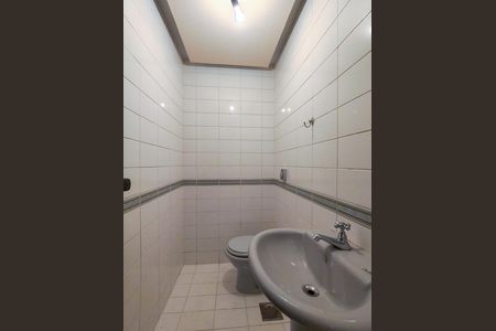 Apartamento para alugar com 140m², 3 quartos e 2 vagas Apartamento para alugar com 140m², 3 quartos e 2 vagasLavabo