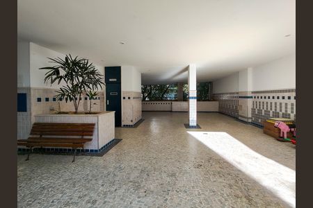 Apartamento para alugar com 140m², 3 quartos e 2 vagas Apartamento para alugar com 140m², 3 quartos e 2 vagasÁrea comum - Playground