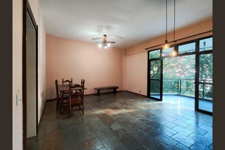 Apartamento para alugar com 140m², 3 quartos e 2 vagas Apartamento para alugar com 140m², 3 quartos e 2 vagasSala